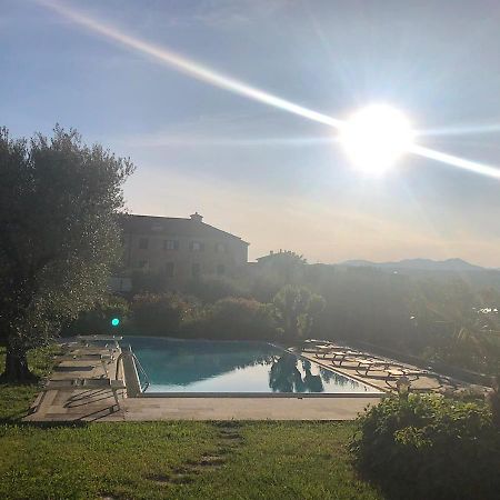 Villa Elena Appartamento In Villa Montinelle Экстерьер фото